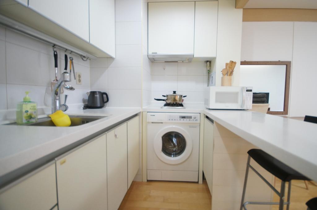 Enjoy Budget Apartment In Gangnam 2 Seoul Exteriör bild